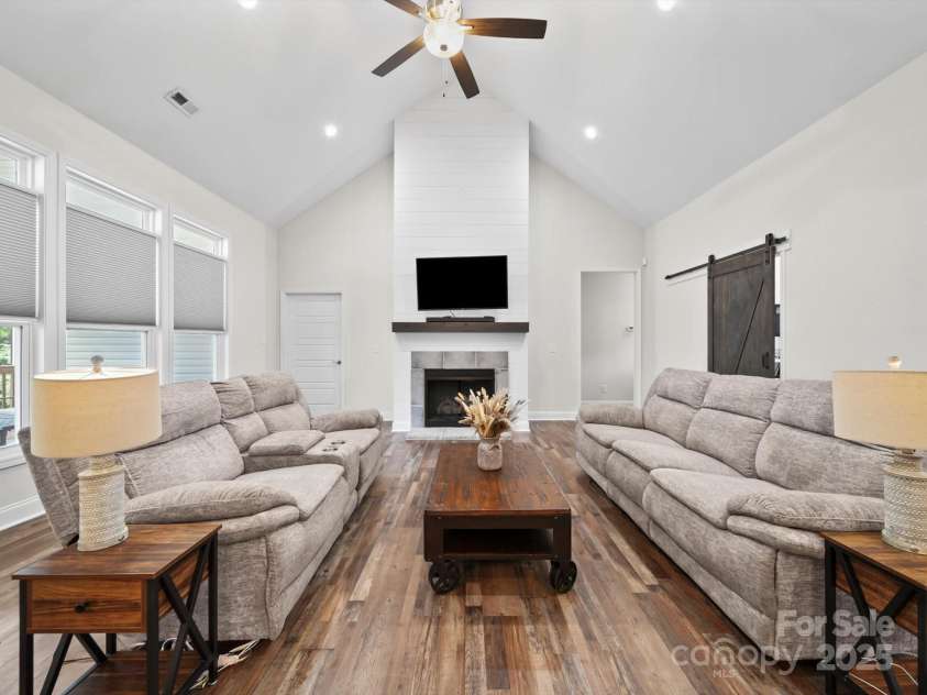 1421 Hamilton Crossroads Road, Marshville, NC 28103.  MLS# CAR4279606, YatesRealty ID 25003. 