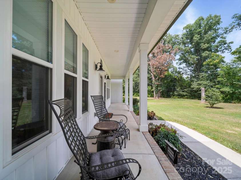 1421 Hamilton Crossroads Road, Marshville, NC 28103.  MLS# CAR4279606, YatesRealty ID 25003. Front Porch