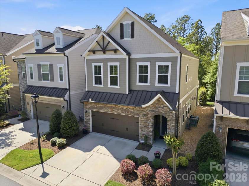 8924 Boling Green Drive, Charlotte, NC 28277.  MLS# CAR4365120, YatesRealty ID 25003. 