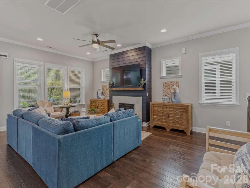 8924 Boling Green Drive, Charlotte, NC 28277.  MLS# CAR4365120, YatesRealty ID 25003. 