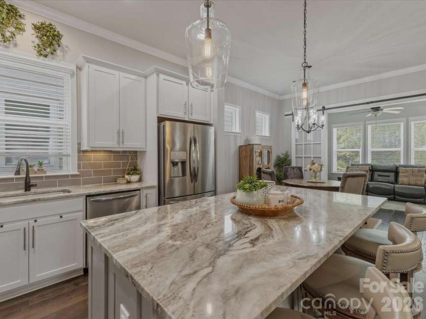8924 Boling Green Drive, Charlotte, NC 28277.  MLS# CAR4365120, YatesRealty ID 25003. 