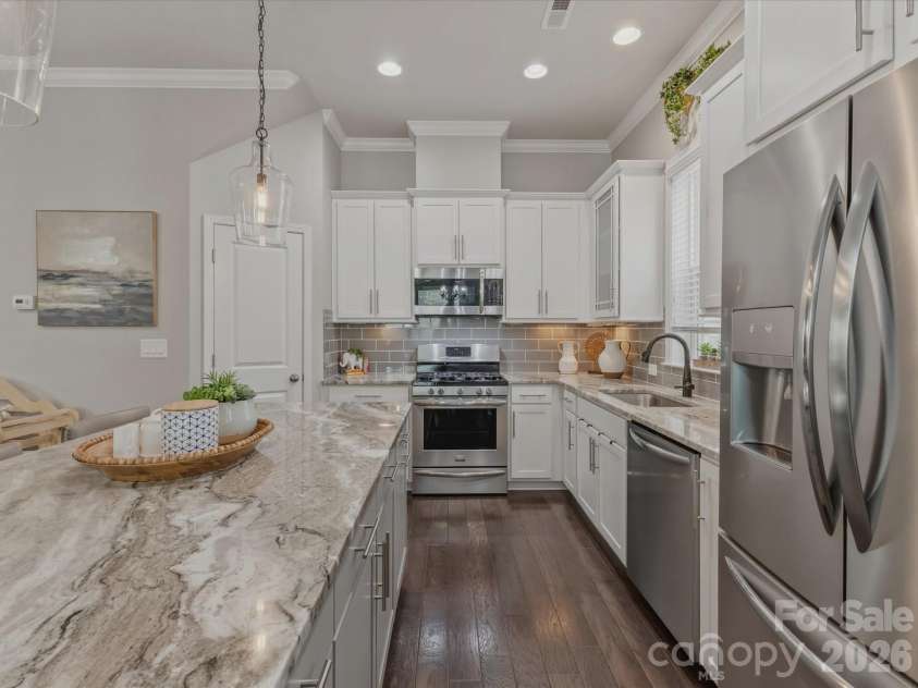 8924 Boling Green Drive, Charlotte, NC 28277.  MLS# CAR4365120, YatesRealty ID 25003. 
