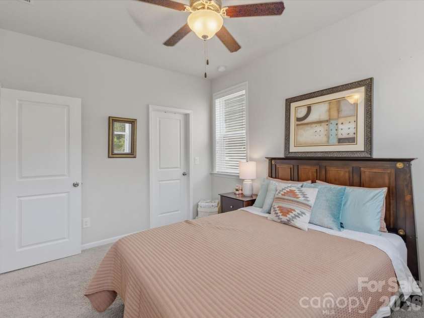8924 Boling Green Drive, Charlotte, NC 28277.  MLS# CAR4365120, YatesRealty ID 25003. 