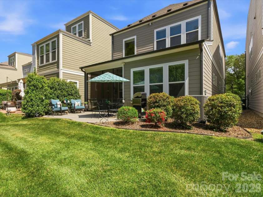 8924 Boling Green Drive, Charlotte, NC 28277.  MLS# CAR4365120, YatesRealty ID 25003. 