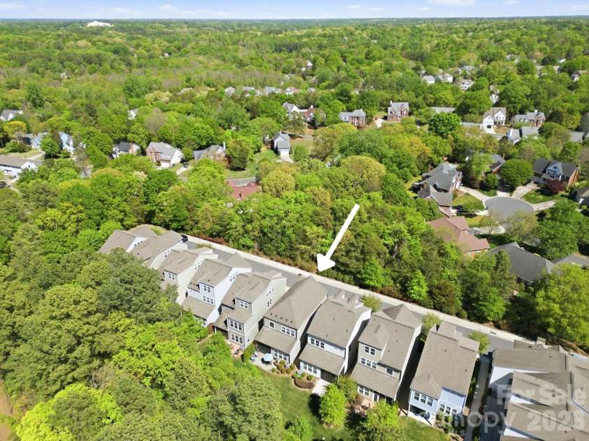 8924 Boling Green Drive, Charlotte, NC 28277.  MLS# CAR4365120, YatesRealty ID 25003. 