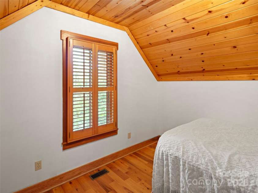 22 Vance Cemetery Road, Weaverville, NC 28787.  MLS# CAR4279630, YatesRealty ID 25004. 