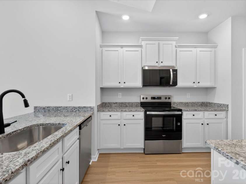 3646 Clover Valley Drive, Gastonia, NC 28052.  MLS# CAR4385292, YatesRealty ID 25005. 