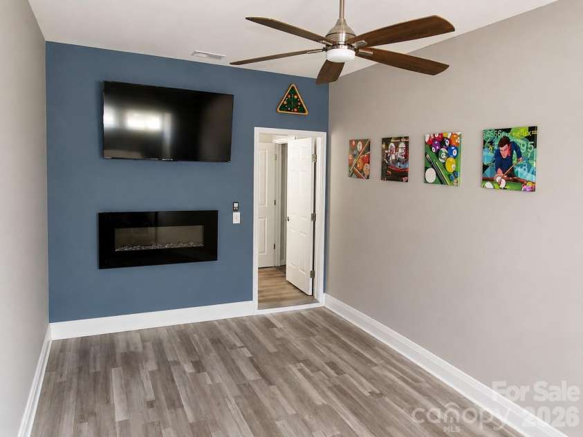 25655 Seagull Drive, Lancaster, SC 29720.  MLS# CAR4385958, YatesRealty ID 25006. Finished Garage