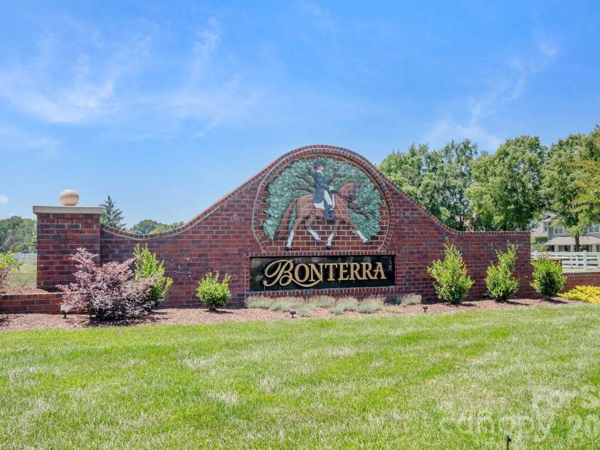 4000 Warwagon Drive, Indian Trail, NC 28079.  MLS# CAR4383365, YatesRealty ID 25008. 