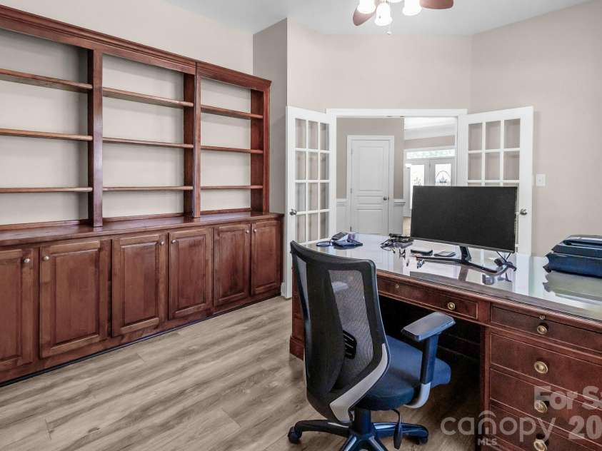 4000 Warwagon Drive, Indian Trail, NC 28079.  MLS# CAR4383365, YatesRealty ID 25008. 