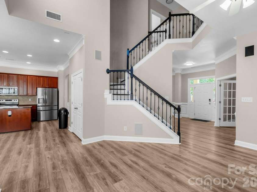 4000 Warwagon Drive, Indian Trail, NC 28079.  MLS# CAR4383365, YatesRealty ID 25008. Foyer