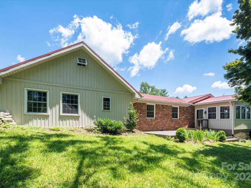 88 Gibson Road, Asheville, NC 28804.  MLS# CAR4276724, YatesRealty ID 25008. Back of Home