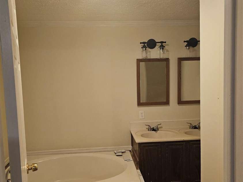 112 Thunder Road, China Grove, NC 28023.  MLS# CAR4250929, YatesRealty ID 25009. 