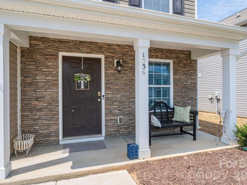 1536 Gaston Mountain Drive, Dallas, NC 28034.  MLS# CAR4385455, YatesRealty ID 25009. Front Porch