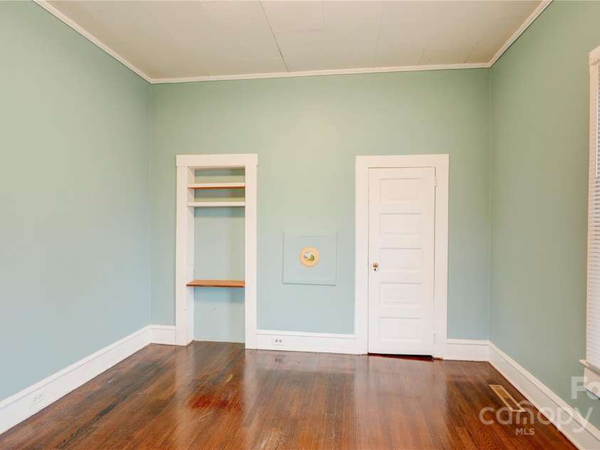 1001 Cannon Boulevard, Kannapolis, NC 28083.  MLS# CAR4326796, YatesRealty ID 2501. 