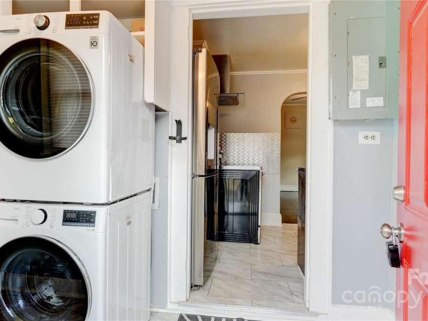 1001 Cannon Boulevard, Kannapolis, NC 28083.  MLS# CAR4326796, YatesRealty ID 2501. 