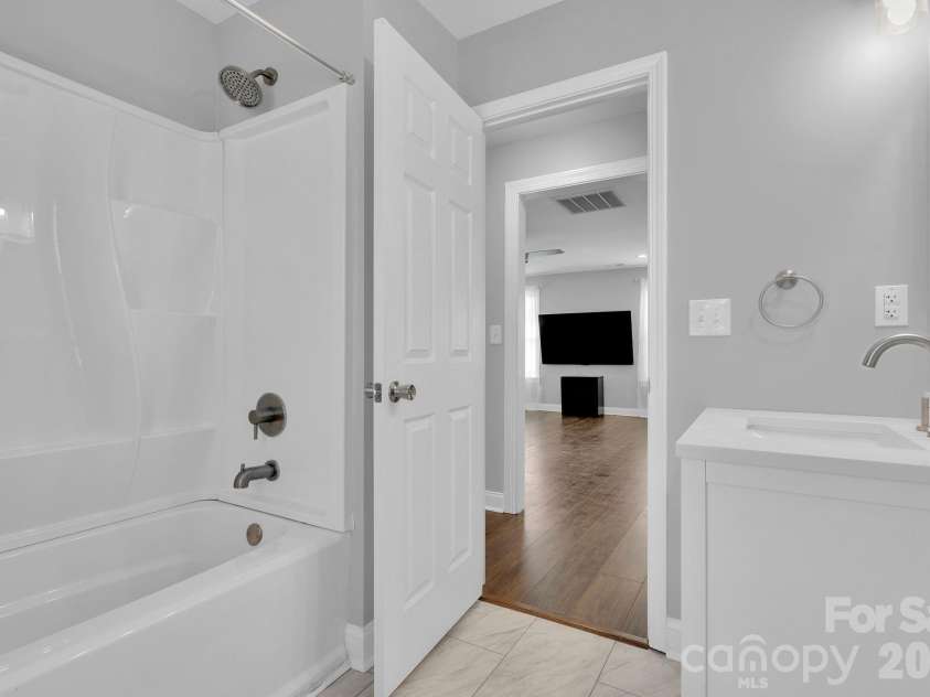 159 Madison Avenue, Concord, NC 28025.  MLS# CAR4315863, YatesRealty ID 2501. 