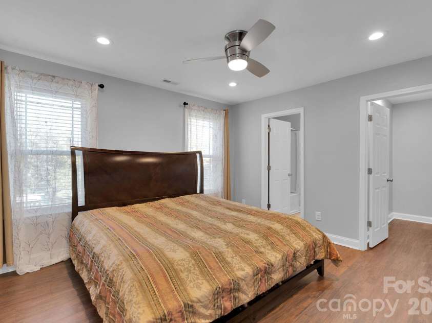 159 Madison Avenue, Concord, NC 28025.  MLS# CAR4315863, YatesRealty ID 2501. 
