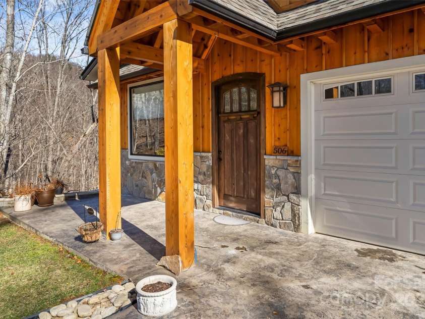 506 Silent Forest Drive, Canton, NC 28716.  MLS# CAR4231418, YatesRealty ID 2501. 