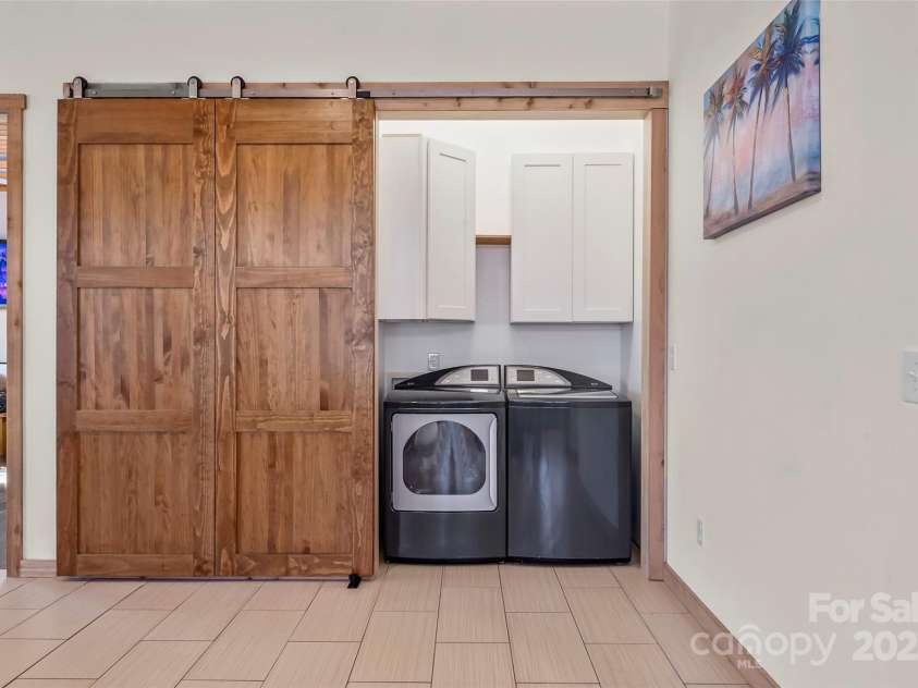 506 Silent Forest Drive, Canton, NC 28716.  MLS# CAR4231418, YatesRealty ID 2501. 