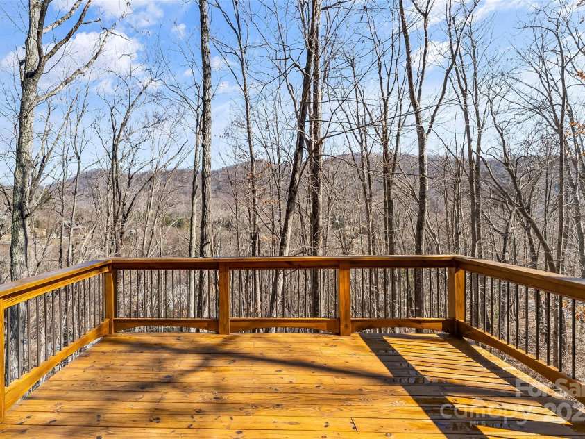 506 Silent Forest Drive, Canton, NC 28716.  MLS# CAR4231418, YatesRealty ID 2501. 