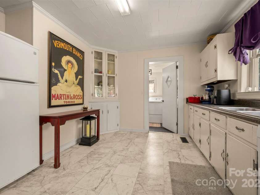 151 Pleasant Street, Spindale, NC 28160.  MLS# CAR4216928, YatesRealty ID 25010. 