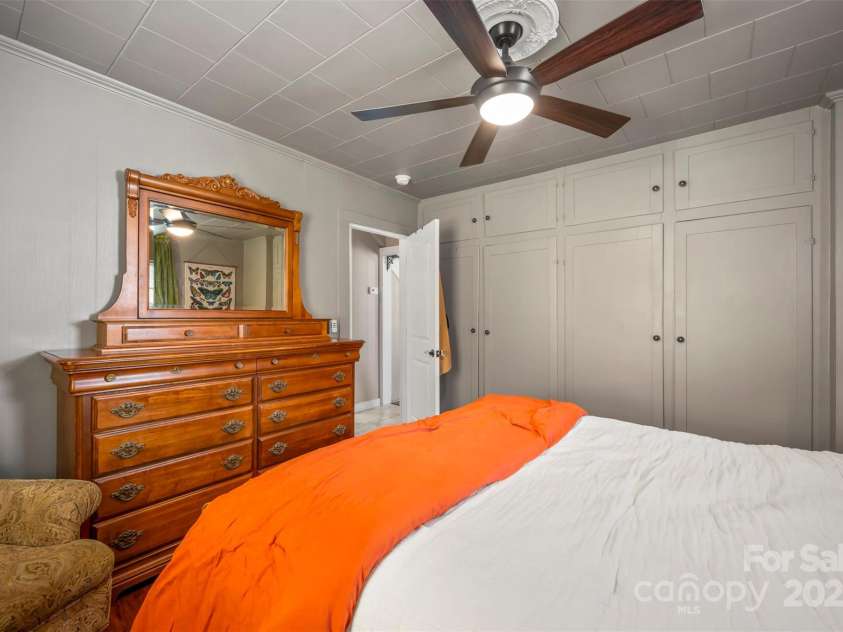 151 Pleasant Street, Spindale, NC 28160.  MLS# CAR4216928, YatesRealty ID 25010. 