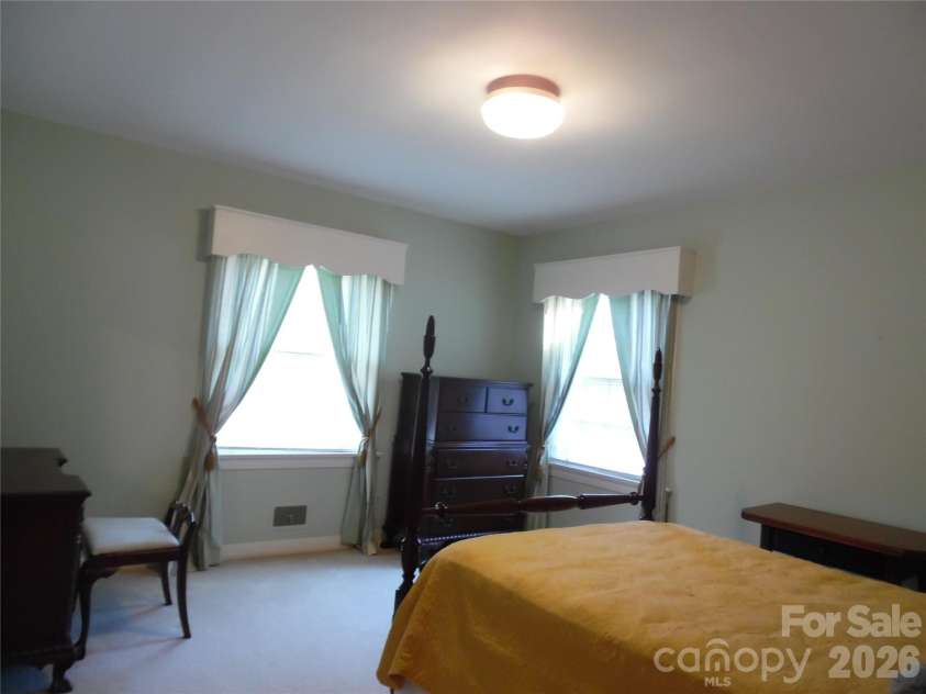 603 1st Avenue Place, Conover, NC 28613.  MLS# CAR4345018, YatesRealty ID 25014. 