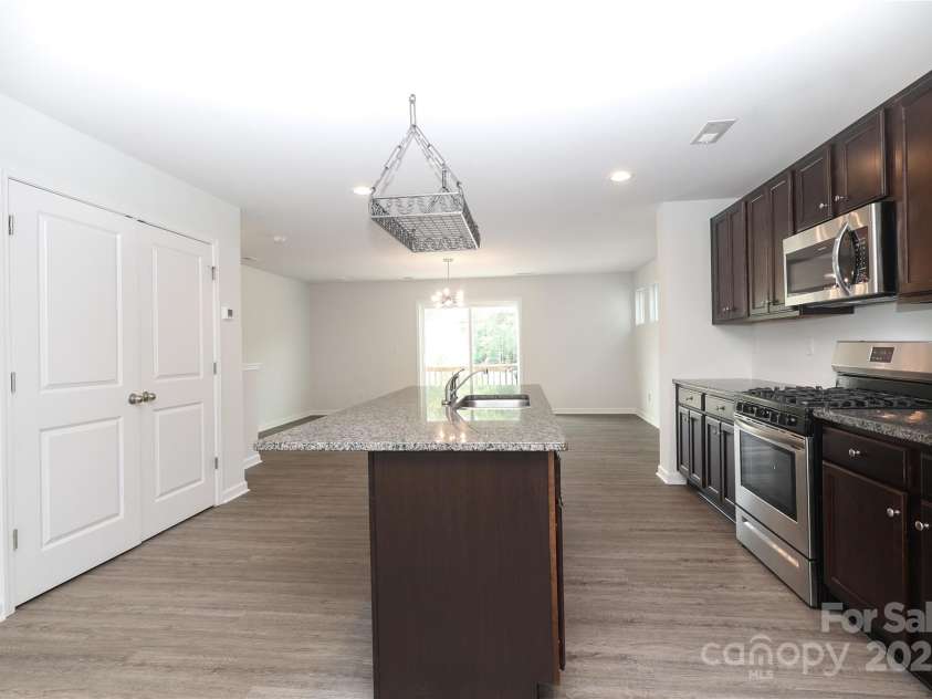 8232 Waxhaw Highway, Waxhaw, NC 29173.  MLS# CAR4238770, YatesRealty ID 25014. 