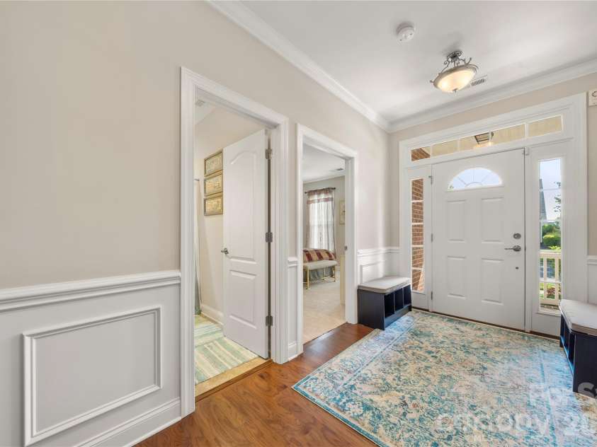 17726 Morehampton Avenue, Cornelius, NC 28031.  MLS# CAR4382566, YatesRealty ID 25015. 