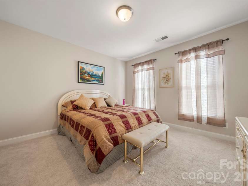 17726 Morehampton Avenue, Cornelius, NC 28031.  MLS# CAR4382566, YatesRealty ID 25015. 