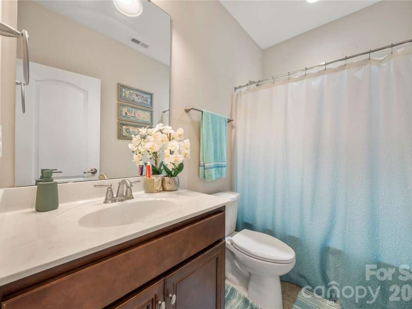 17726 Morehampton Avenue, Cornelius, NC 28031.  MLS# CAR4382566, YatesRealty ID 25015. 