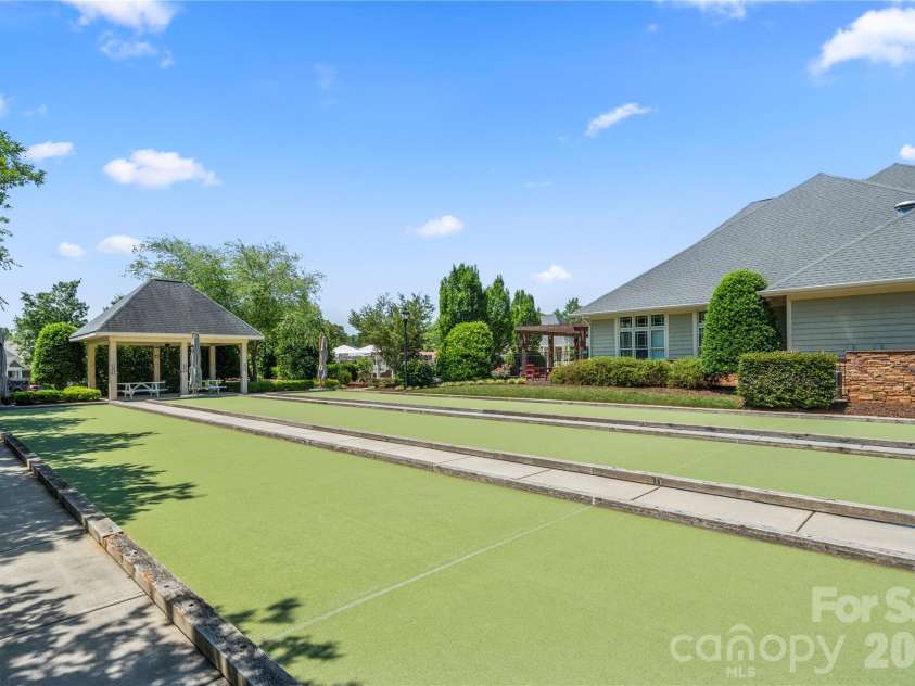 17726 Morehampton Avenue, Cornelius, NC 28031.  MLS# CAR4382566, YatesRealty ID 25015. Bocce courts