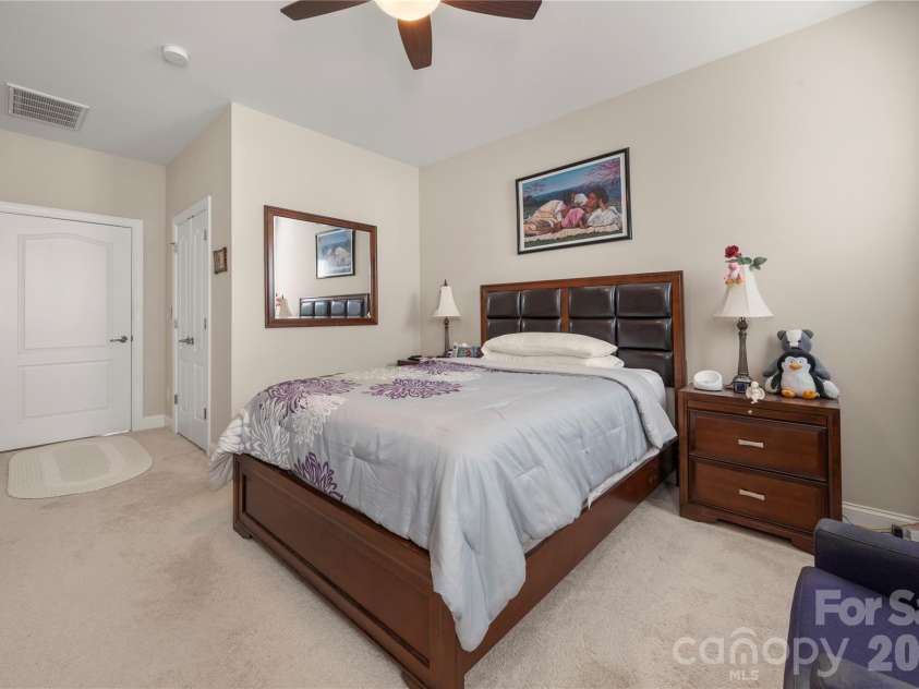 17726 Morehampton Avenue, Cornelius, NC 28031.  MLS# CAR4382566, YatesRealty ID 25015. Primary bedroom