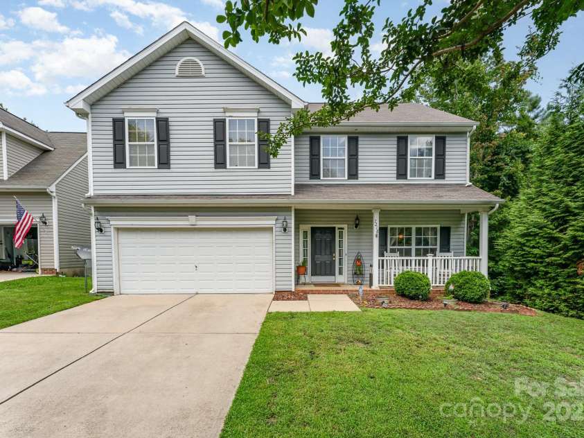 7218 Cascading Pines Drive, Fort Mill, SC 29708.  MLS# CAR4272860, YatesRealty ID 25016. 