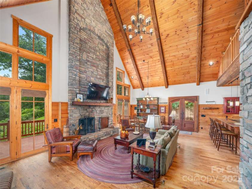 354 Vance Gap Road, Asheville, NC 28804.  MLS# CAR4172089, YatesRealty ID 25017. 