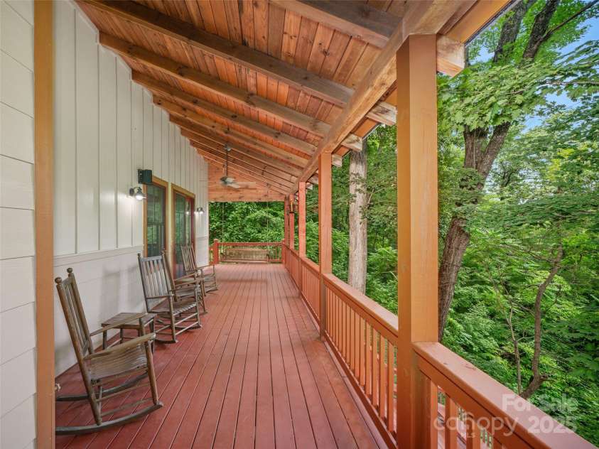 354 Vance Gap Road, Asheville, NC 28804.  MLS# CAR4172089, YatesRealty ID 25017. 