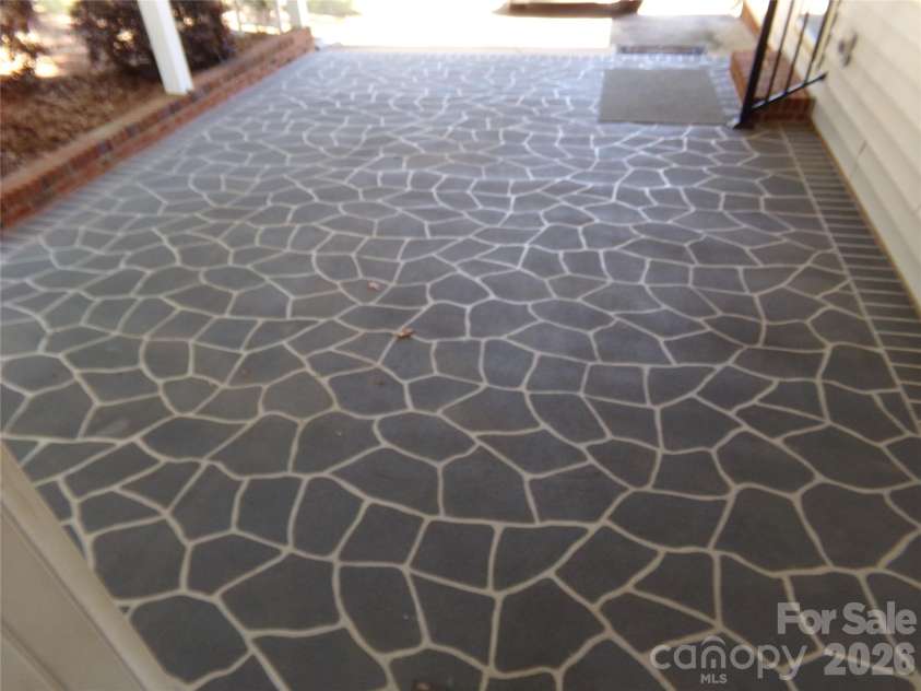 4396 Nc Hwy 200 Highway, Stanfield, NC 28163.  MLS# CAR4380890, YatesRealty ID 25017. Floor in carpet