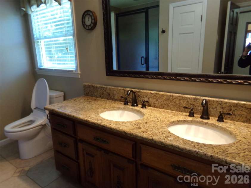 4396 Nc Hwy 200 Highway, Stanfield, NC 28163.  MLS# CAR4380890, YatesRealty ID 25017. Master bath