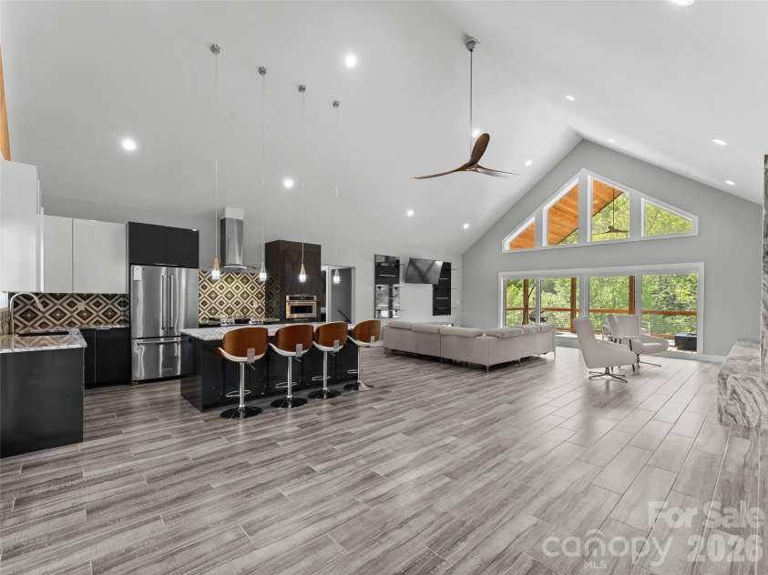 123 Israel Road, Candler, NC 28715.  MLS# CAR4383892, YatesRealty ID 25018. 