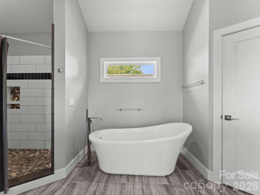 123 Israel Road, Candler, NC 28715.  MLS# CAR4383892, YatesRealty ID 25018. 