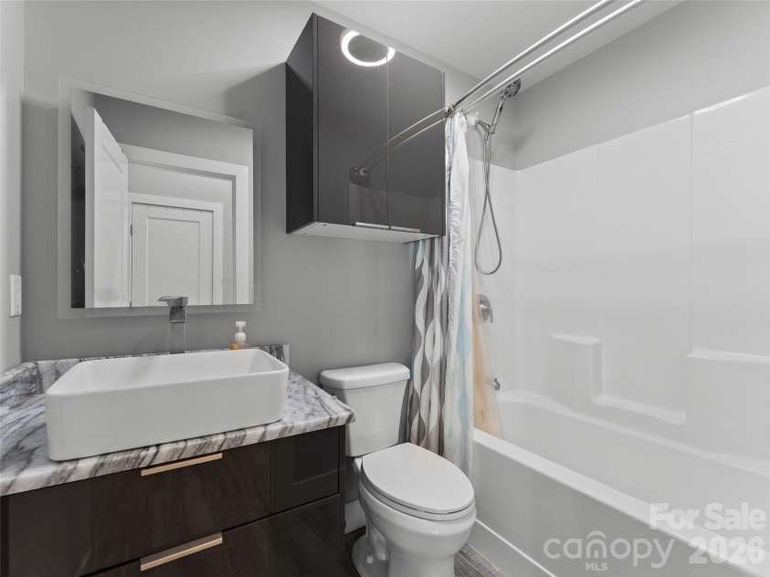 123 Israel Road, Candler, NC 28715.  MLS# CAR4383892, YatesRealty ID 25018. 
