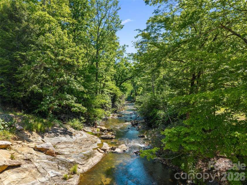 123 Israel Road, Candler, NC 28715.  MLS# CAR4383892, YatesRealty ID 25018. 