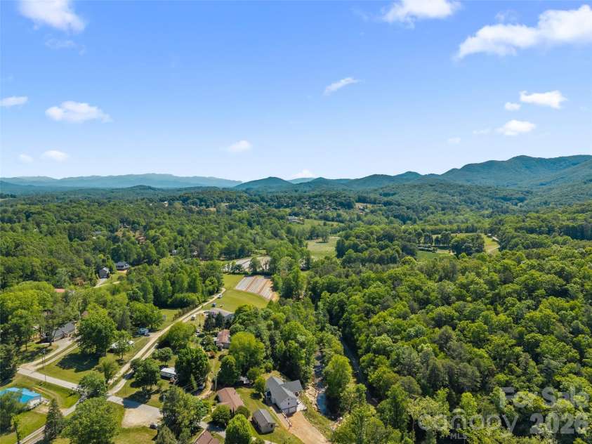 123 Israel Road, Candler, NC 28715.  MLS# CAR4383892, YatesRealty ID 25018. 