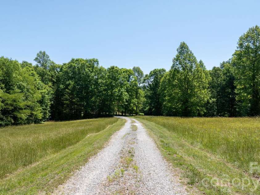 4659 Dysartsville Road, Morganton, NC 28655.  MLS# CAR4382821, YatesRealty ID 25019. 