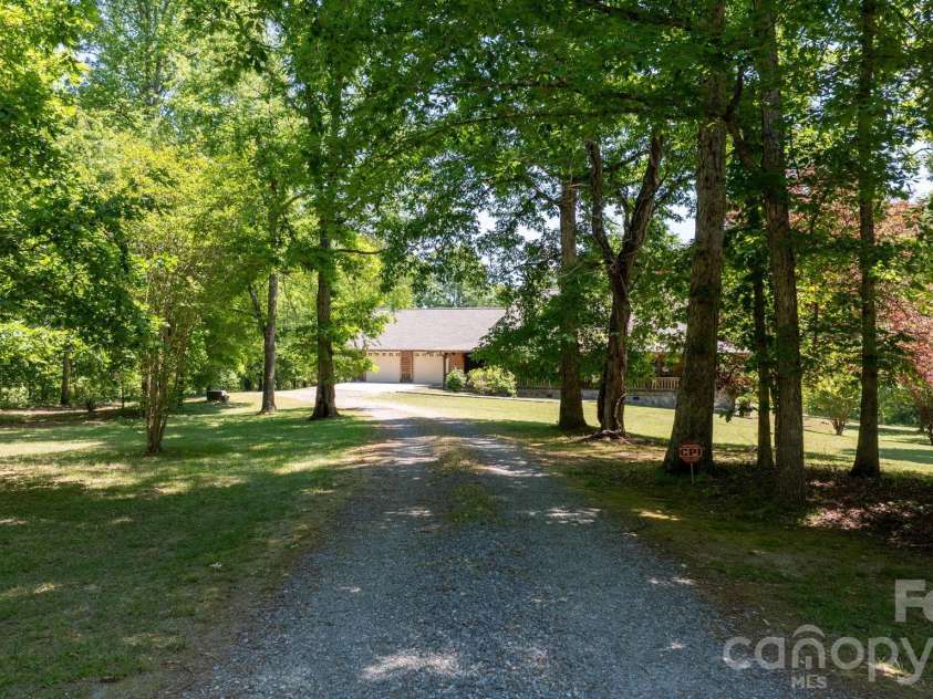 4659 Dysartsville Road, Morganton, NC 28655.  MLS# CAR4382821, YatesRealty ID 25019. 