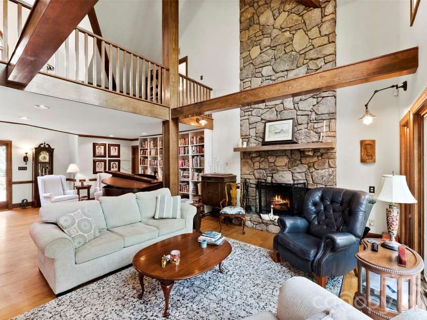 304 Eagles Walk, Gastonia, NC 28056.  MLS# CAR4384485, YatesRealty ID 25020. 