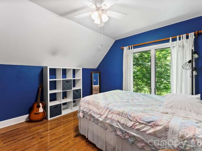 304 Eagles Walk, Gastonia, NC 28056.  MLS# CAR4384485, YatesRealty ID 25020. 
