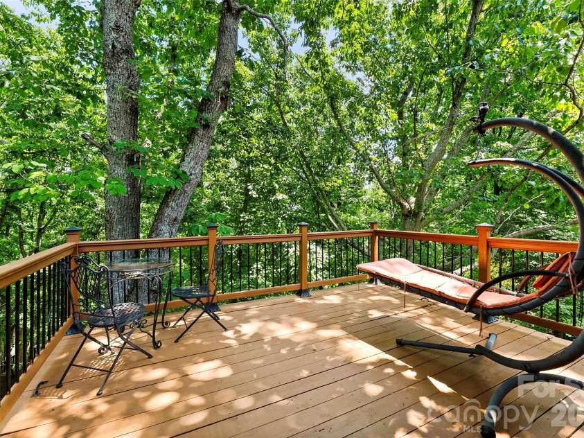 304 Eagles Walk, Gastonia, NC 28056.  MLS# CAR4384485, YatesRealty ID 25020. 