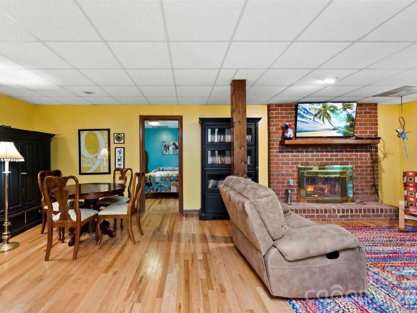 304 Eagles Walk, Gastonia, NC 28056.  MLS# CAR4384485, YatesRealty ID 25020. 